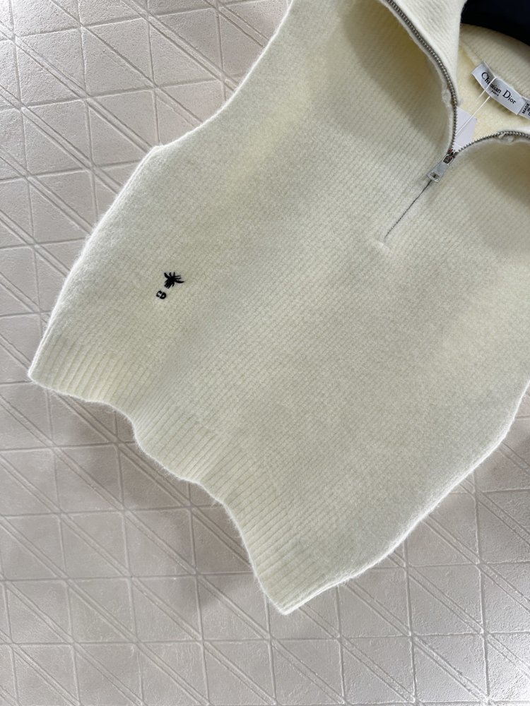 Кофта жіноча фото 8