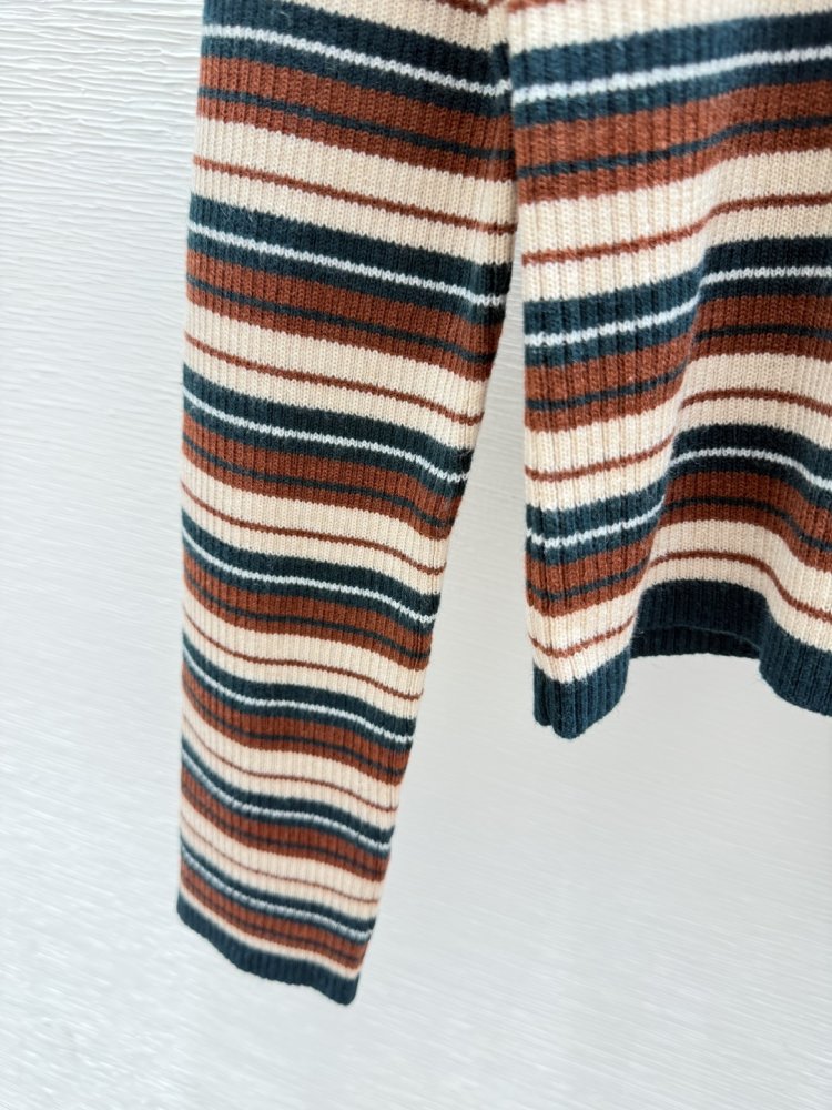 Кофта жіноча фото 8