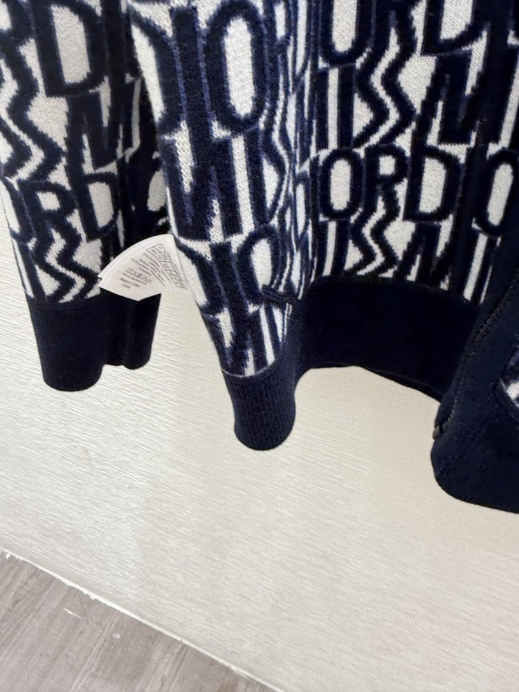 Кофта жіноча фото 8