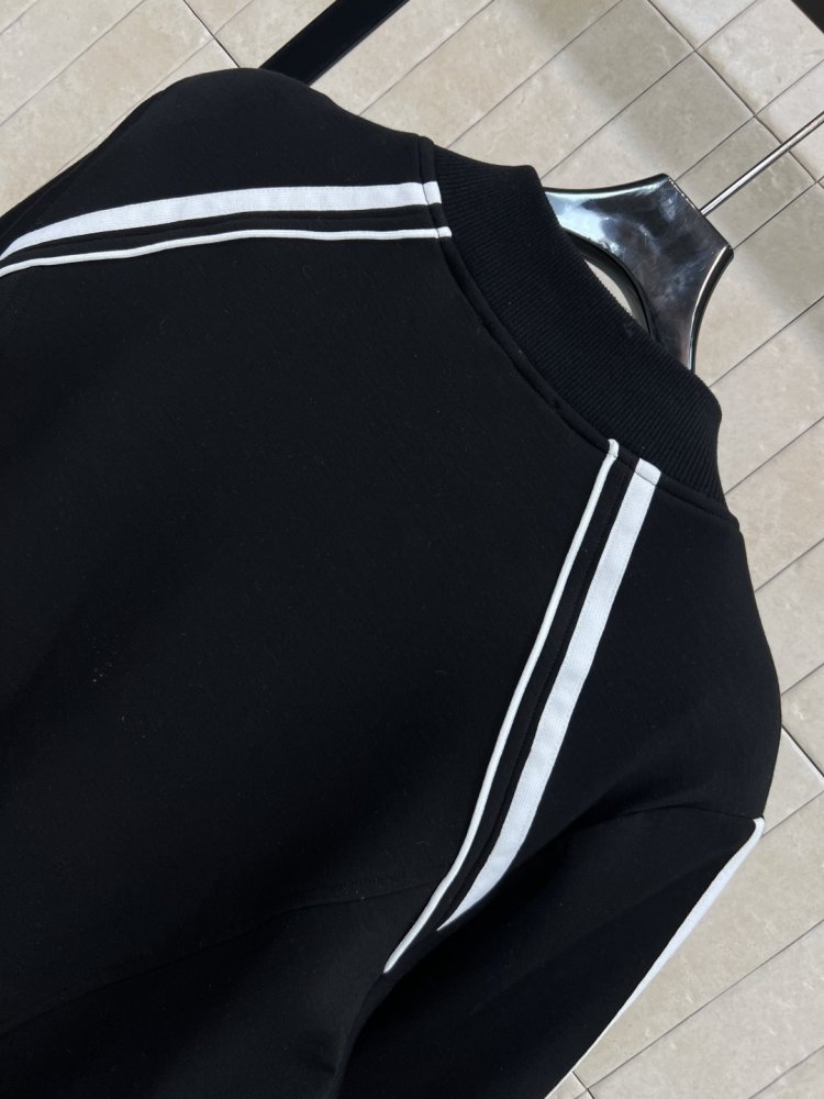 Кофта жіноча фото 8