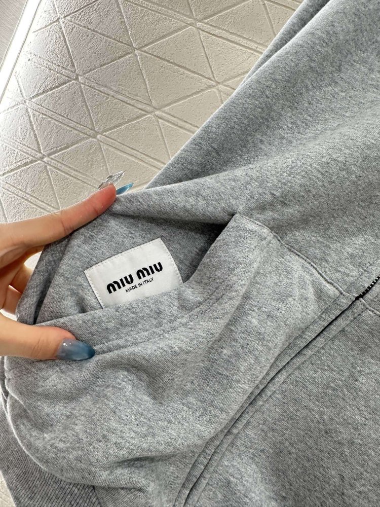 Кофта жіноча фото 8