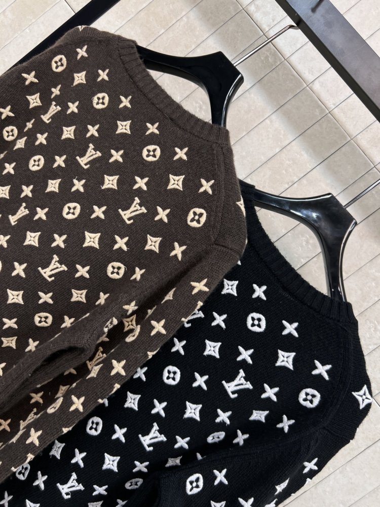 Кофта жіноча фото 8