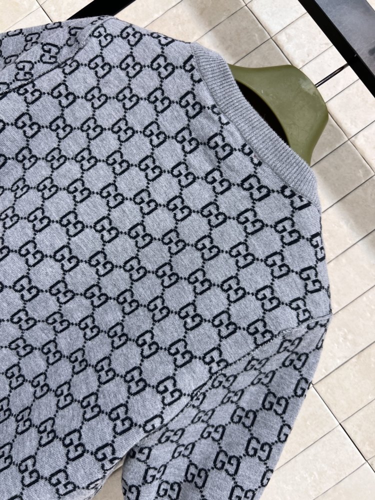 Кофта жіноча фото 8