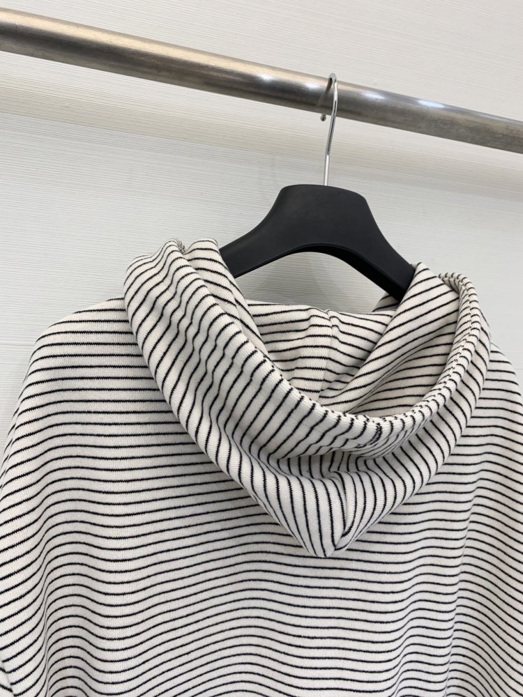 Кофта жіноча фото 8