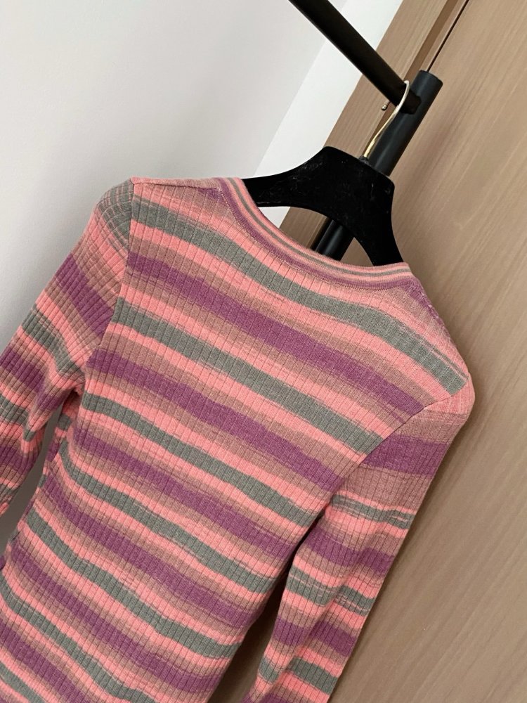 Кофта жіноча фото 8