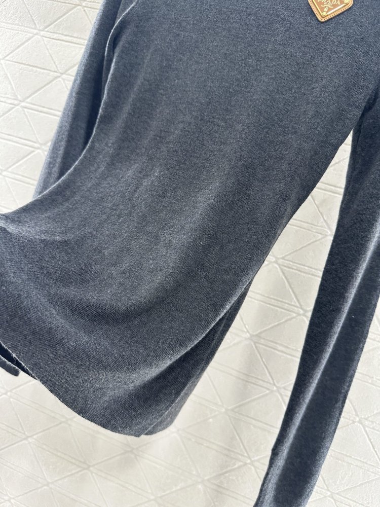 Кофта жіноча фото 8