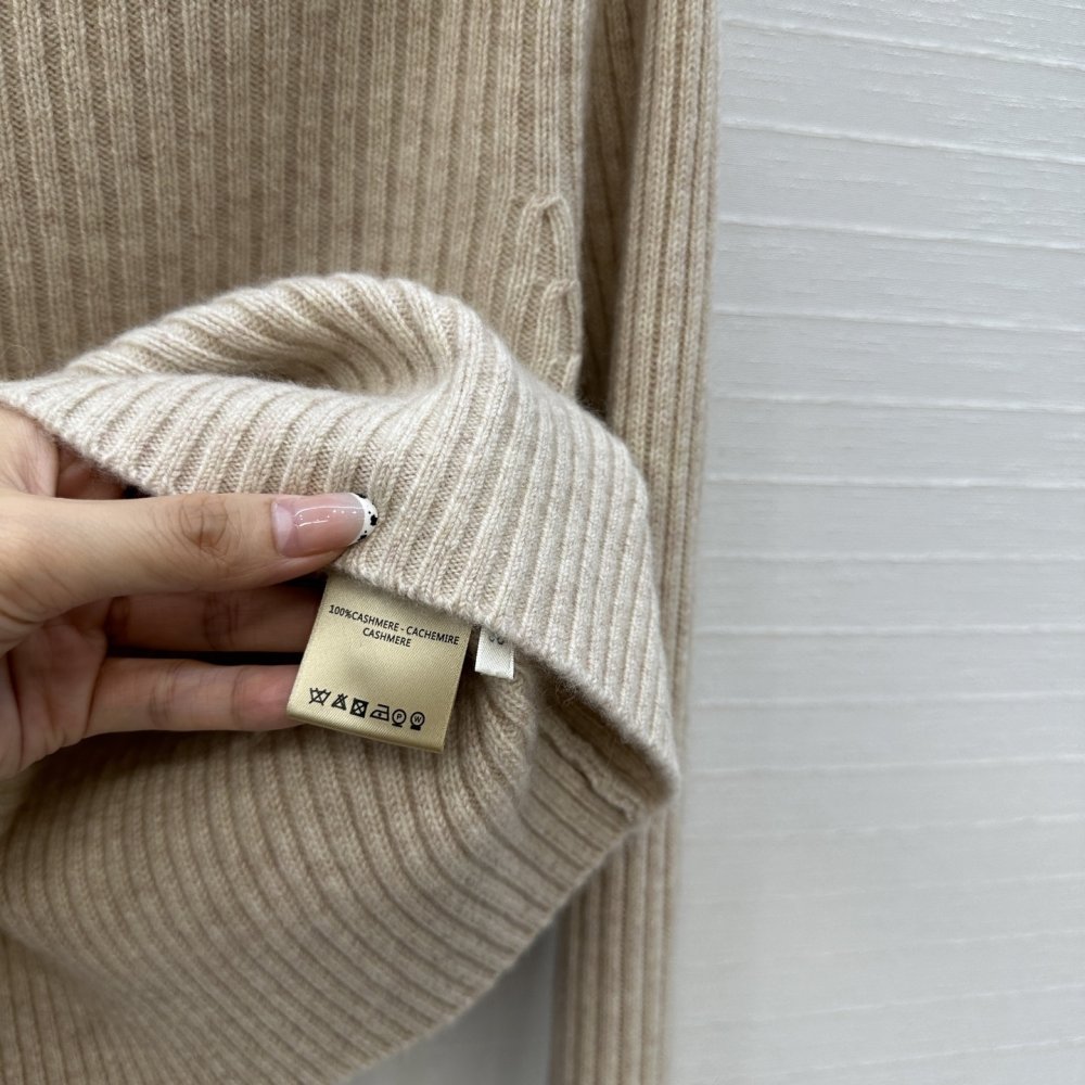 Кофта женская фото 8