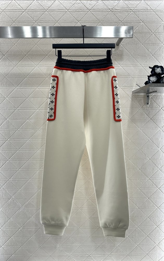 Кофта жіноча фото 8