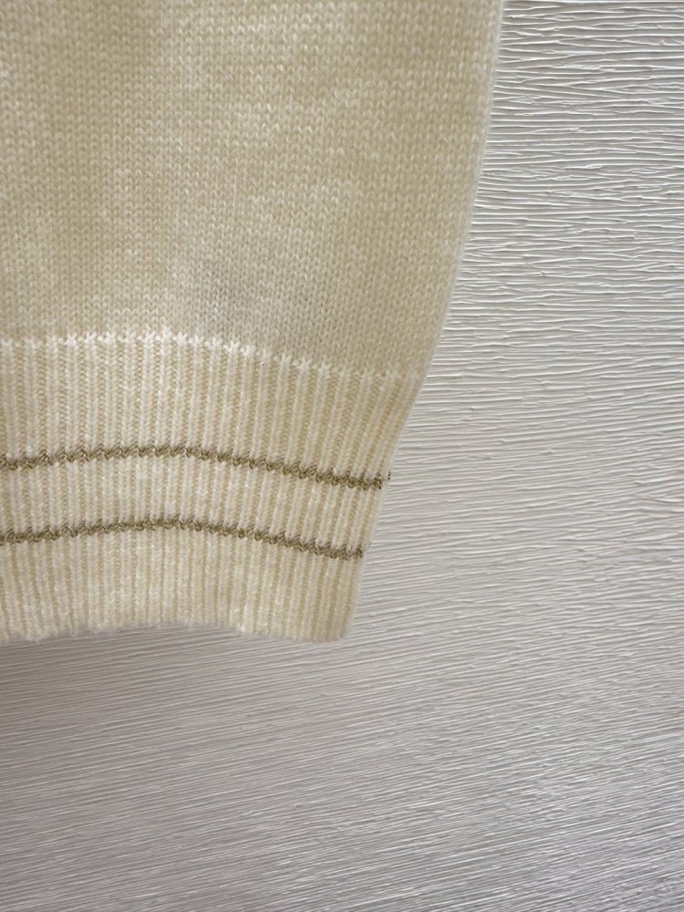 Кофта жіноча фото 8