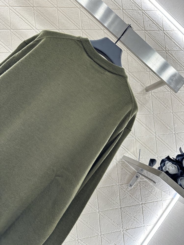 Кофта жіноча фото 8