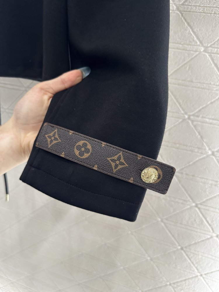 Кофта жіноча фото 8