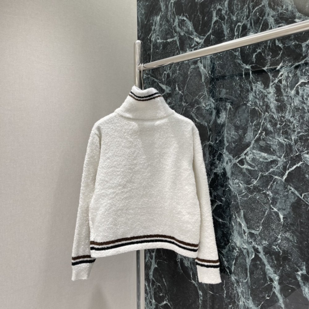 Кофта жіноча фото 8