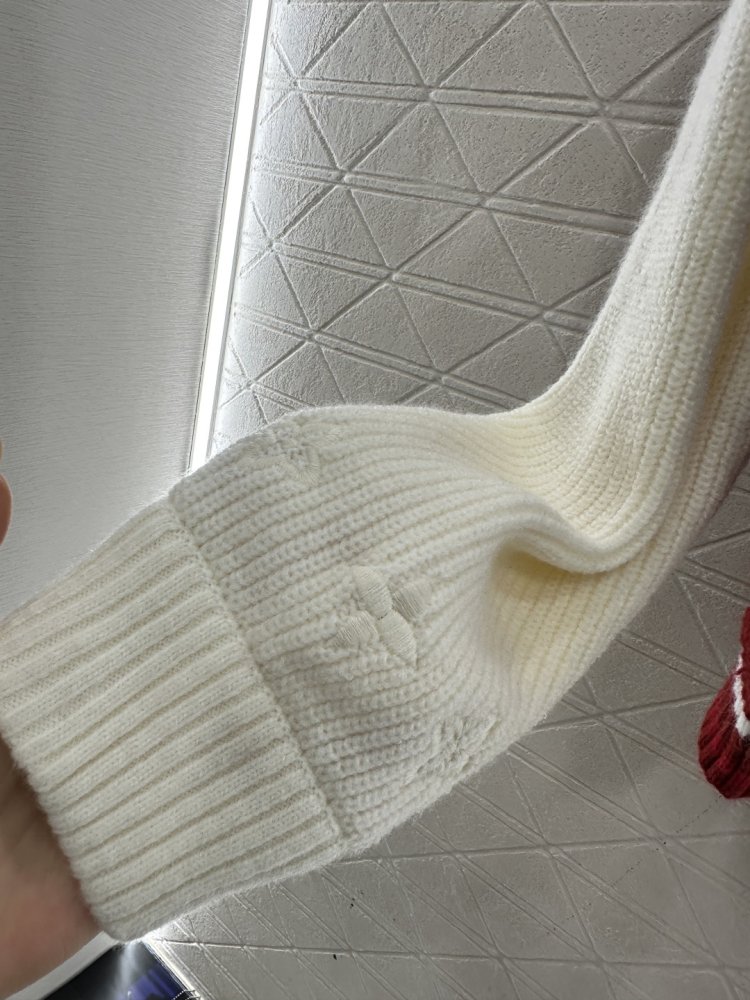 Кофта женская фото 8