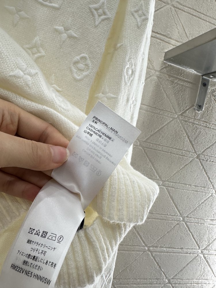 Кофта жіноча фото 9