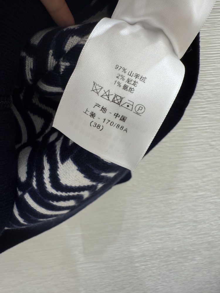 Кофта жіноча фото 9