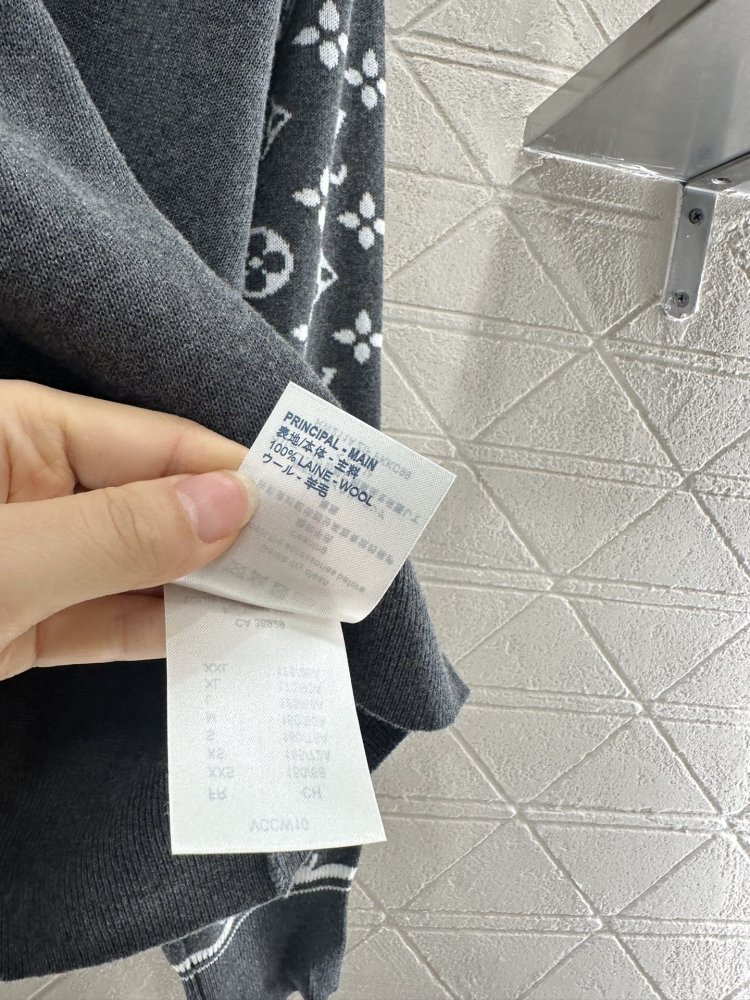 Кофта жіноча фото 9