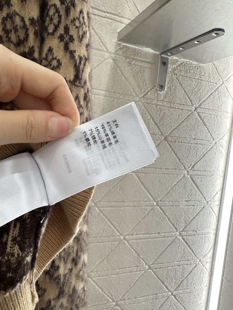 Кофта жіноча фото 9