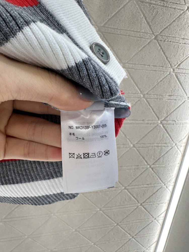 Кофта жіноча фото 9