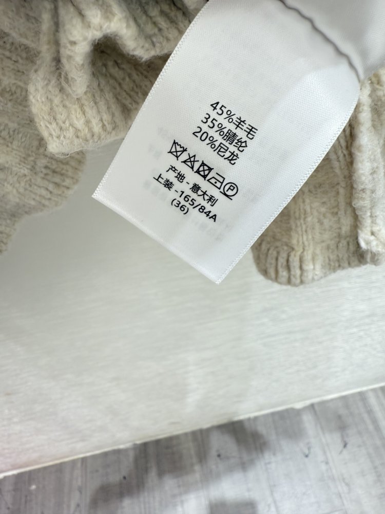 Кофта жіноча фото 9