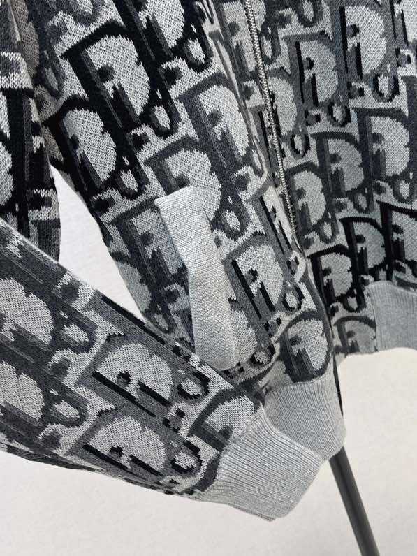 Кофта жіноча фото 9