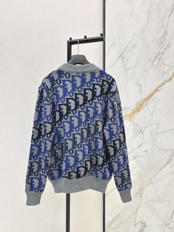 Кофта жіноча фото 9