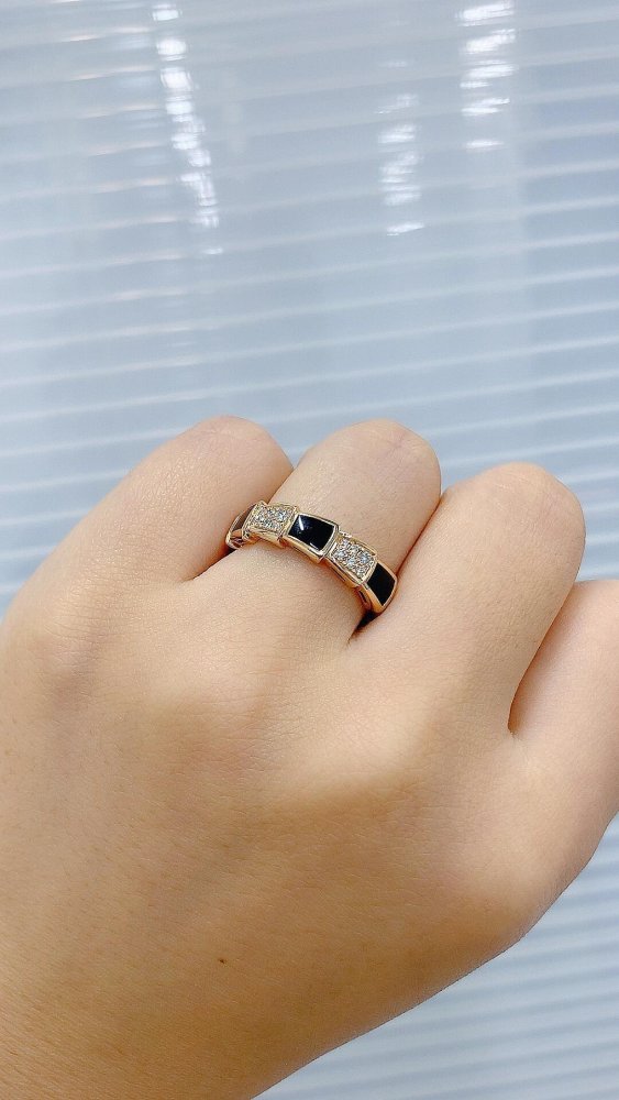 Ring фото 8