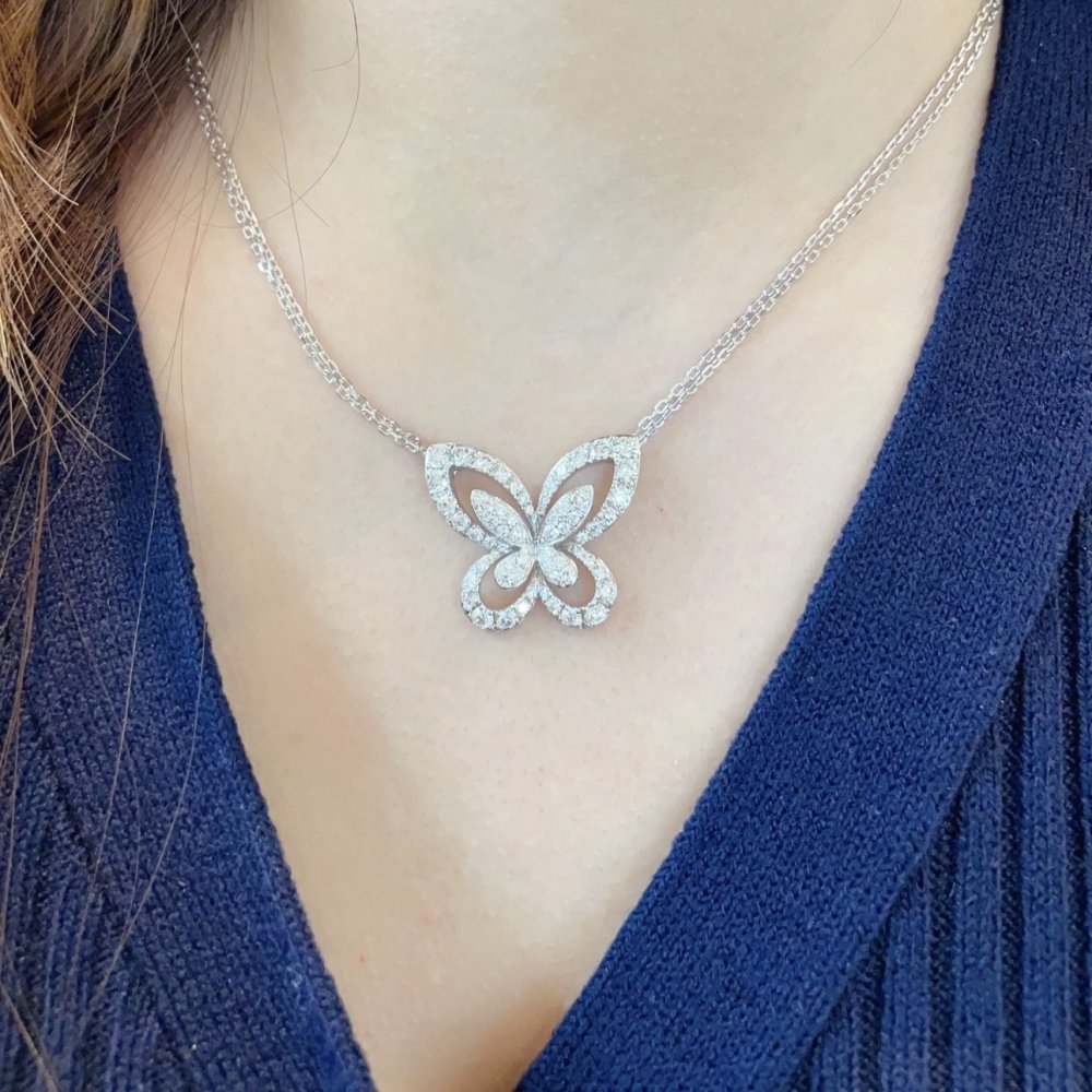 Колье с бабочкой фото 3