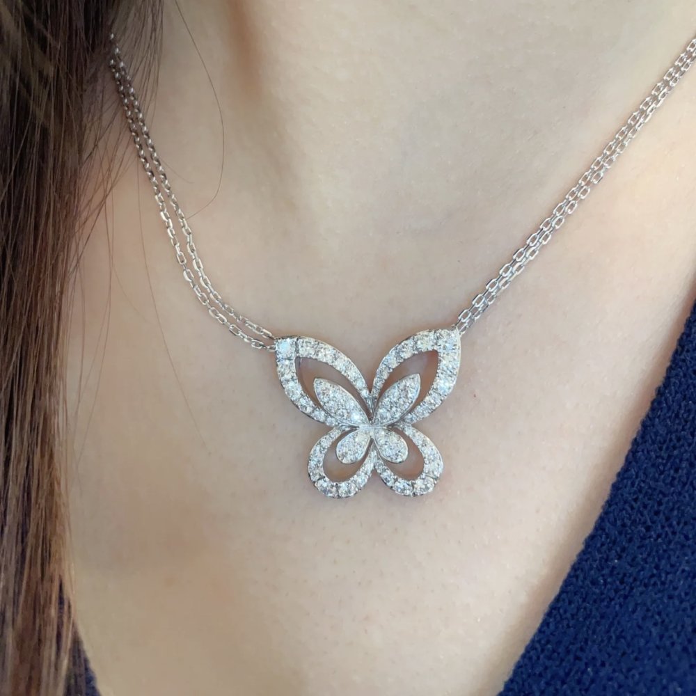 Колье с бабочкой фото 5