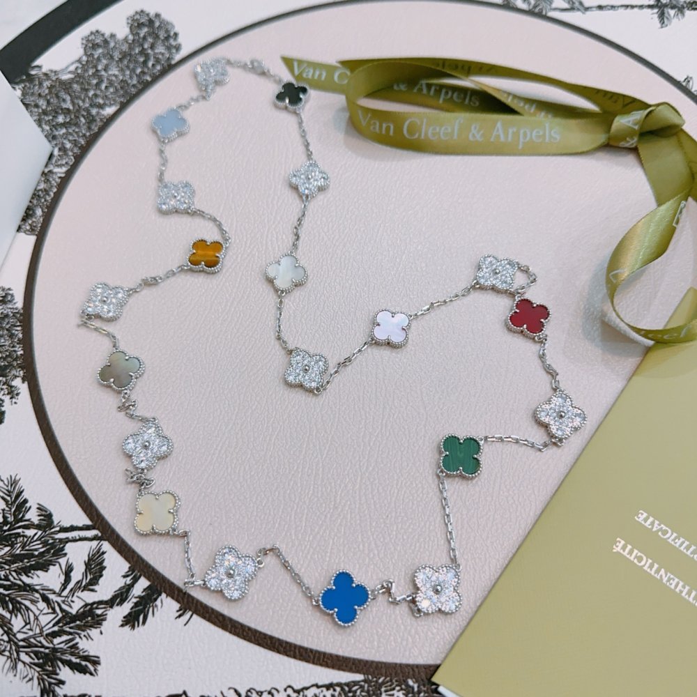 Колье фото 3