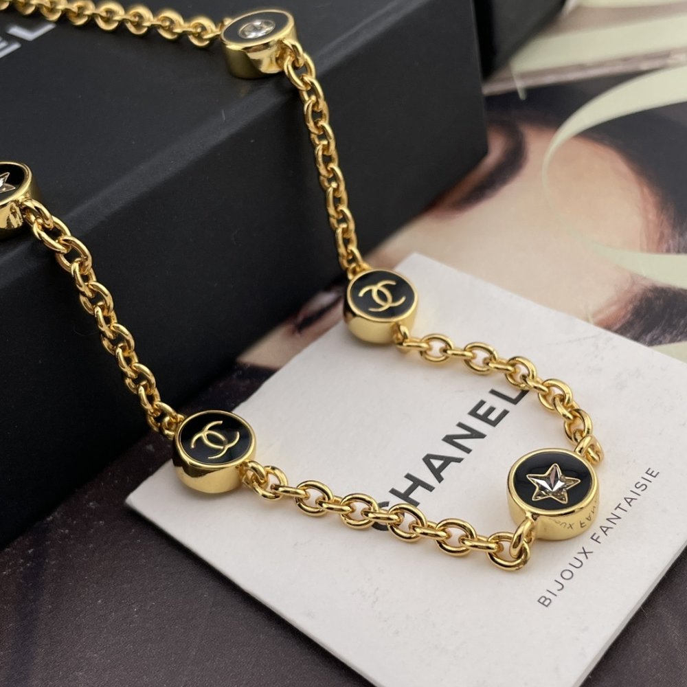 Колье фото 7