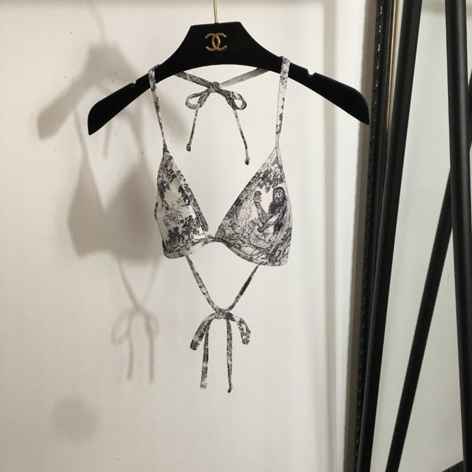 Комплект бикини из трех частей фото 3