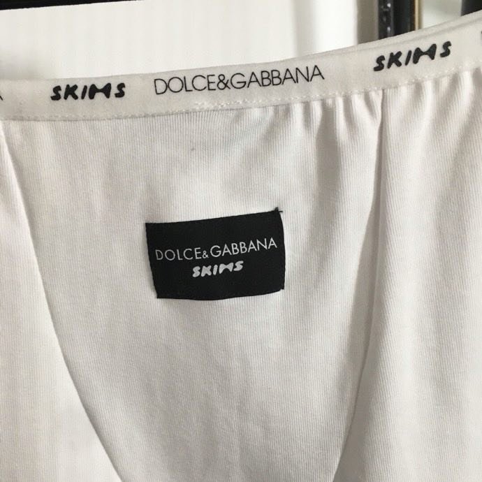 Комплект для йоги и тренировок DG x Skims фото 2