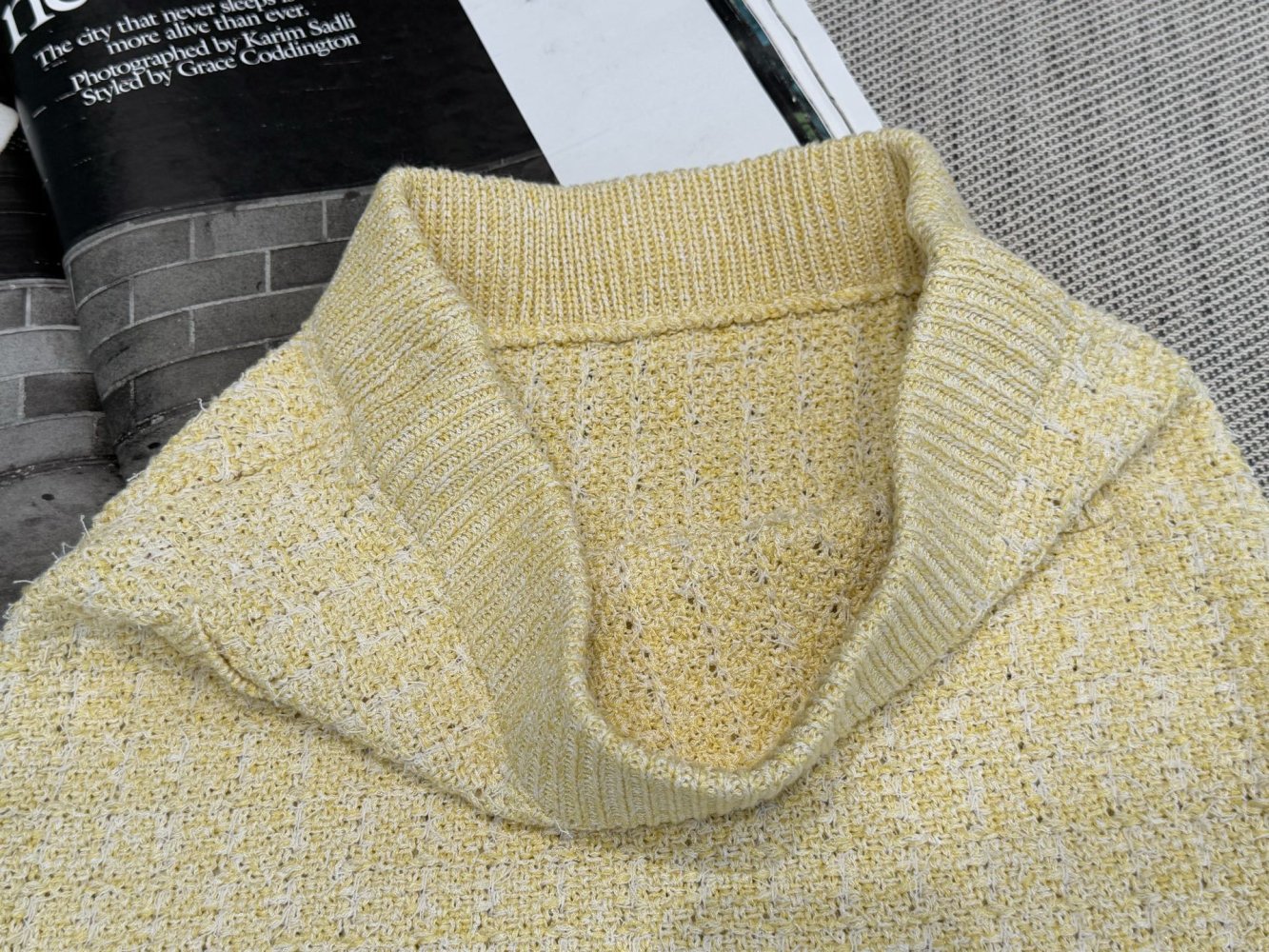 Комплект из кардигана и юбки без рукавов фото 16