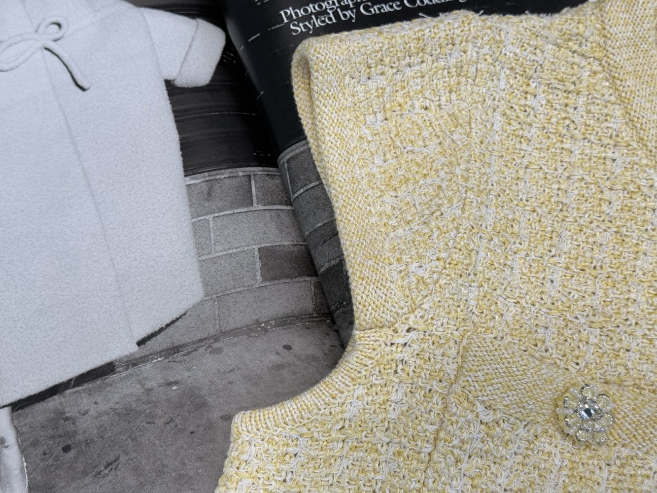 Комплект из кардигана и юбки без рукавов фото 8