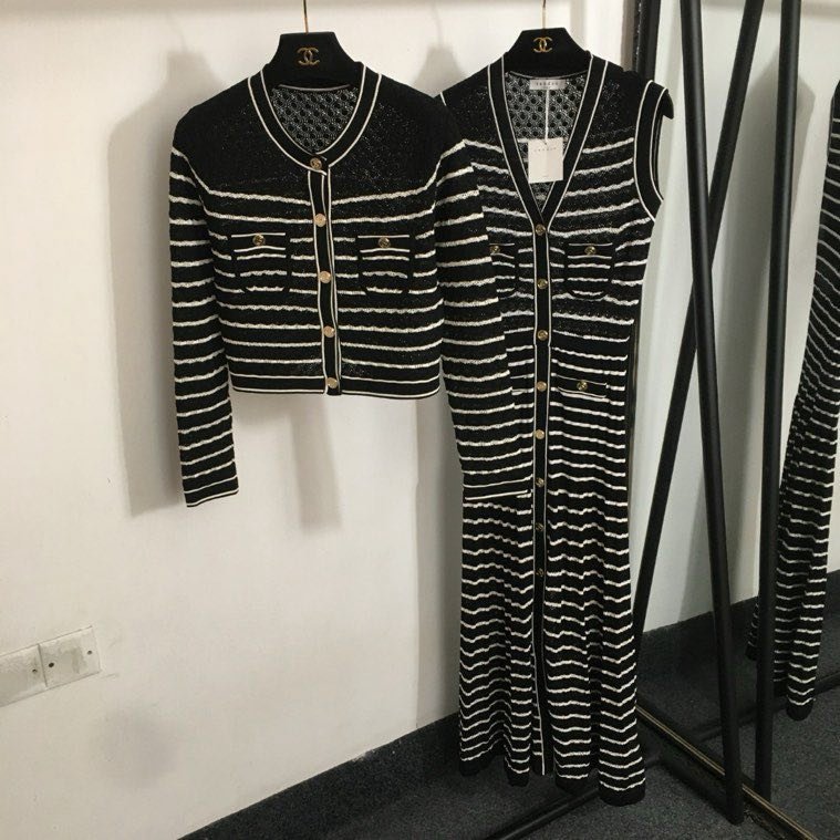 Set blouse and dress фото 2