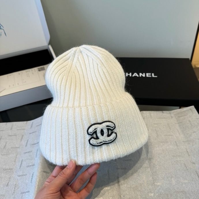 Комплект шапка, шарф і рукавички фото 4