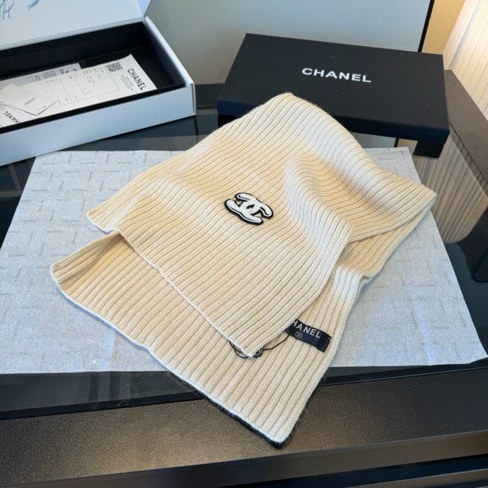 Комплект шапка, шарф і рукавички фото 7