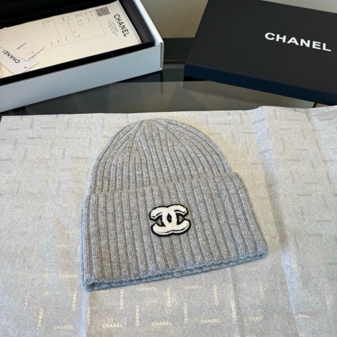 Set a cap, scarf and gloves фото 7