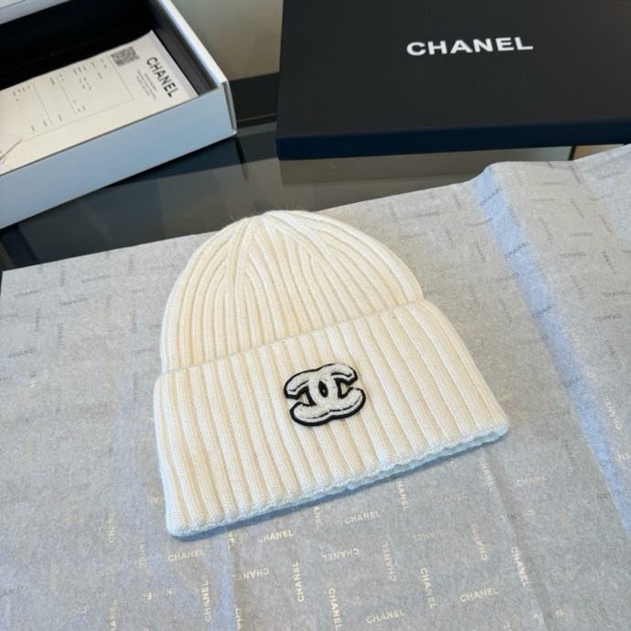 Комплект шапка, шарф і рукавички фото 9