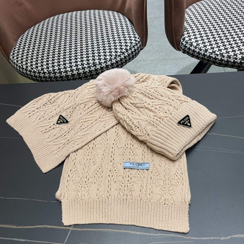 Комплект шерстяные шапка и шарф фото 11