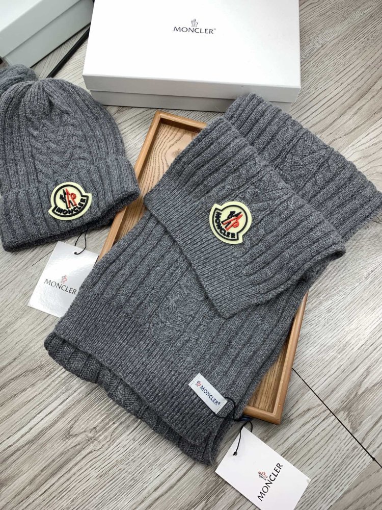 Комплект вовняні шапка і шарф фото 3