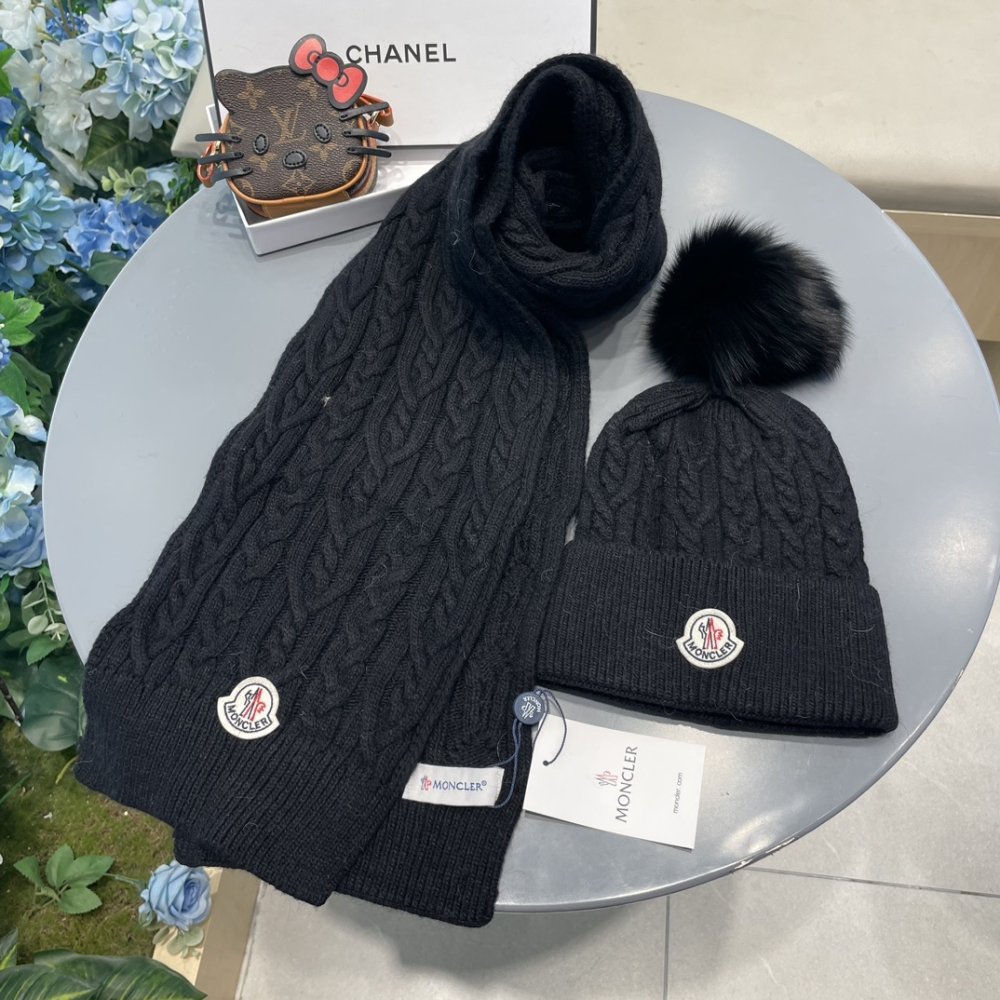 Комплект шерстяные шапка и шарф фото 4