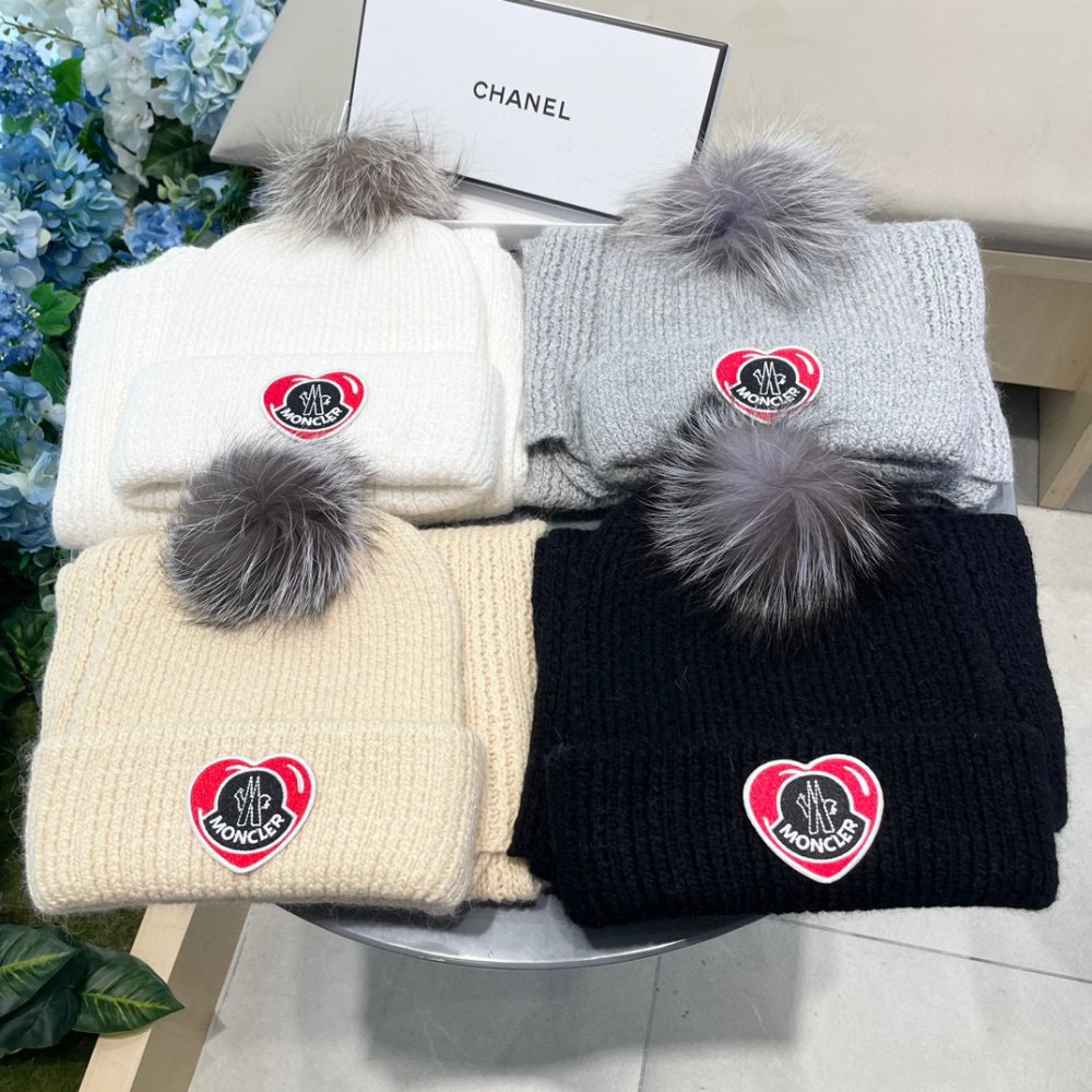 Комплект шерстяные шапка и шарф фото 5