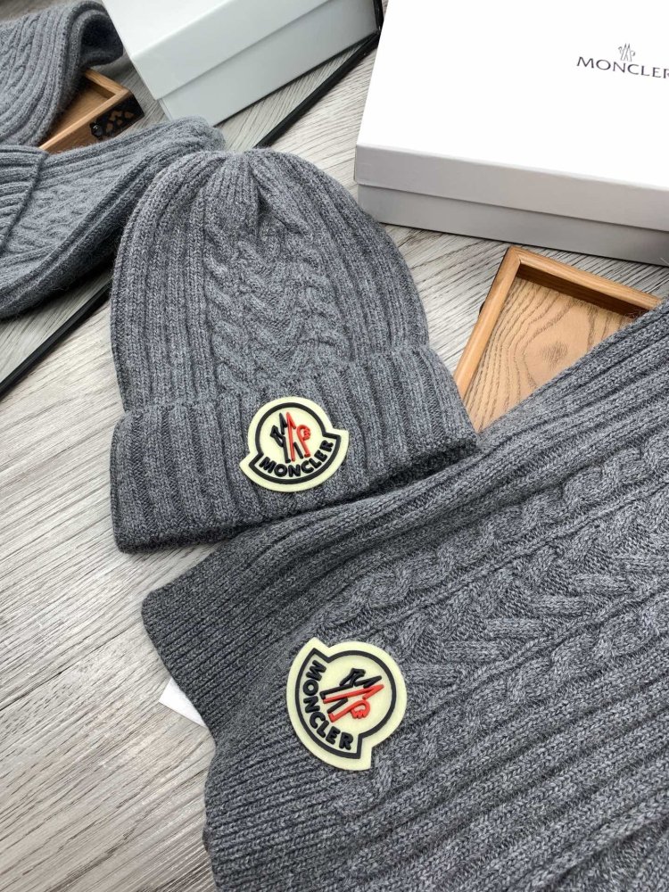 Комплект вовняні шапка і шарф фото 5