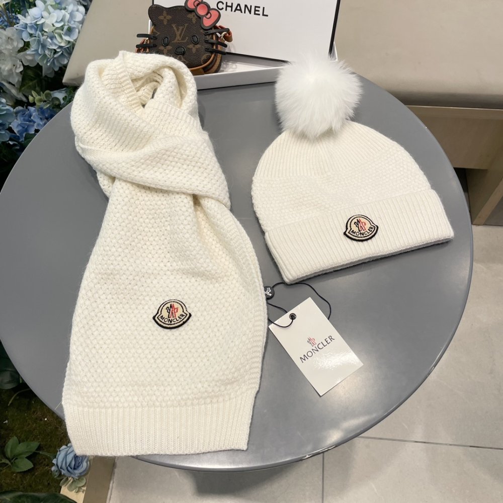 Комплект шерстяные шапка и шарф фото 6