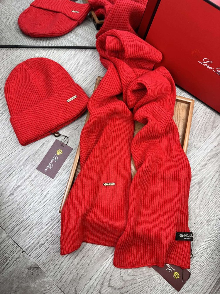 Комплект шерстяные шапка и шарф фото 6