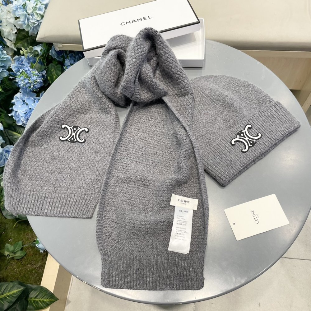 Комплект шерстяные шапка и шарф фото 6