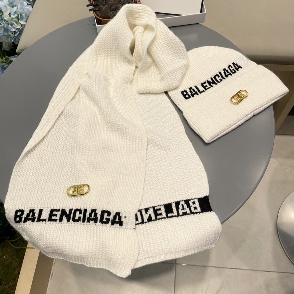 Комплект шерстяные шапка и шарф фото 7