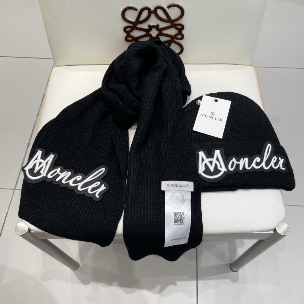 Комплект шерстяные шапка и шарф фото 7