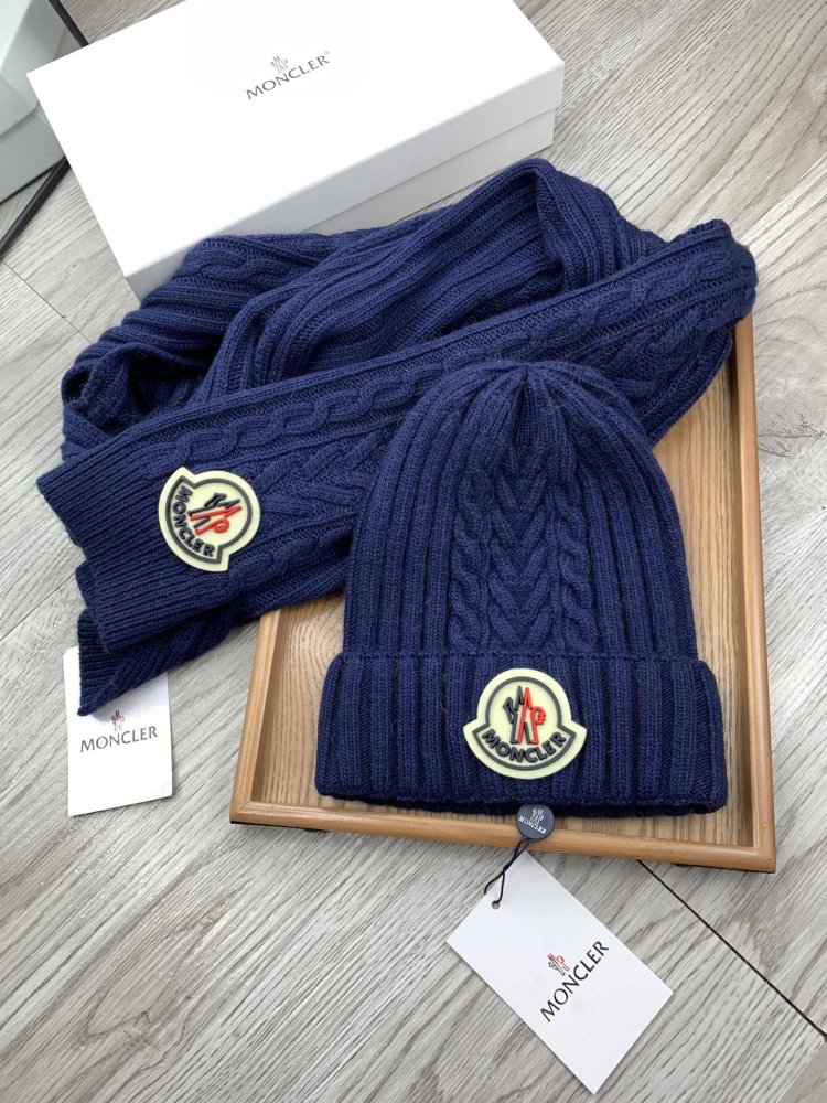 Комплект шерстяные шапка и шарф фото 7